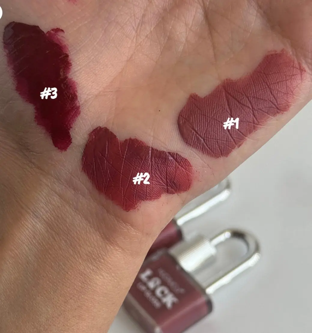 رژ قفلی هدی موجی