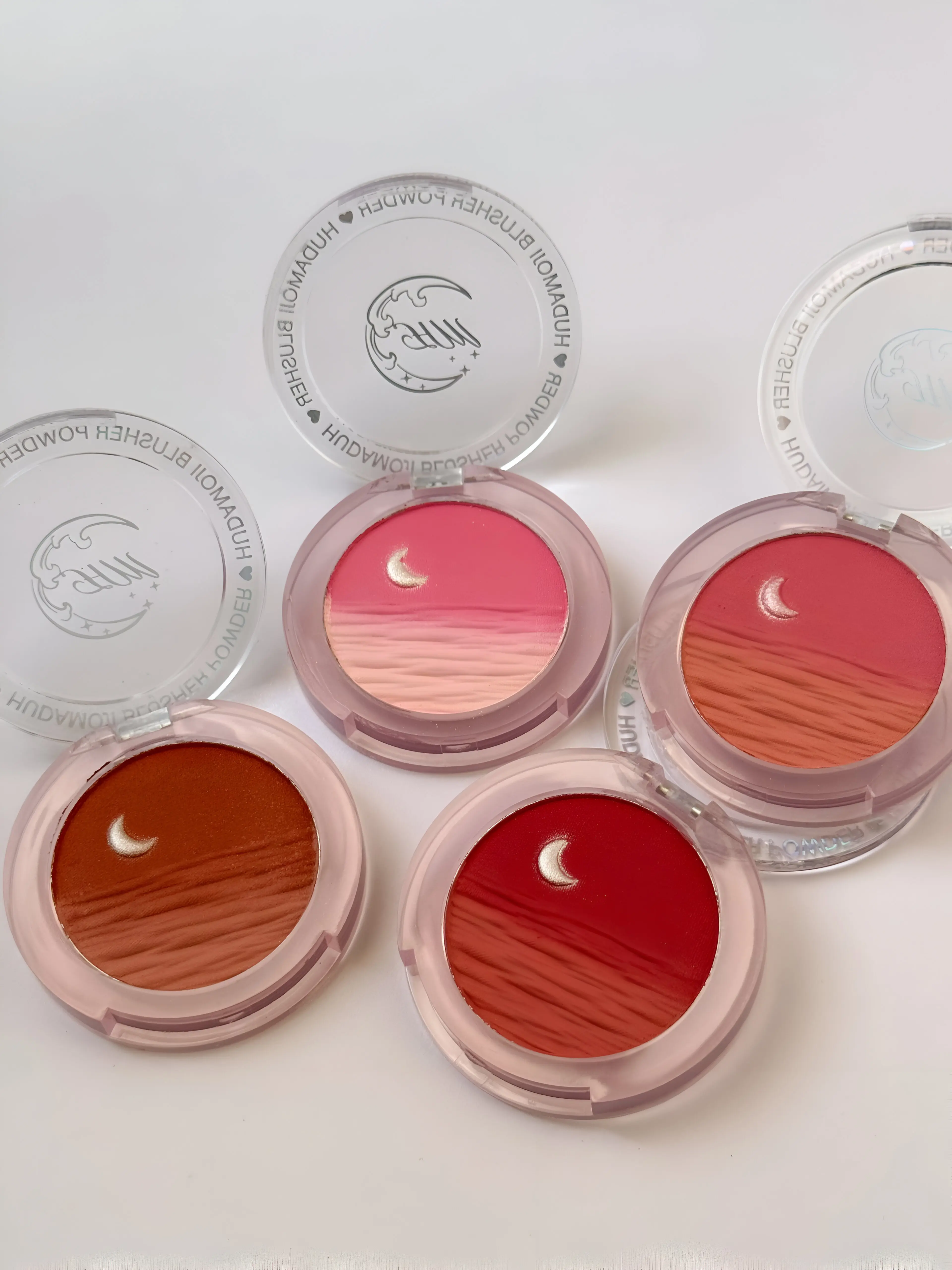 رژ گونه ماه و دریا هدی موجی