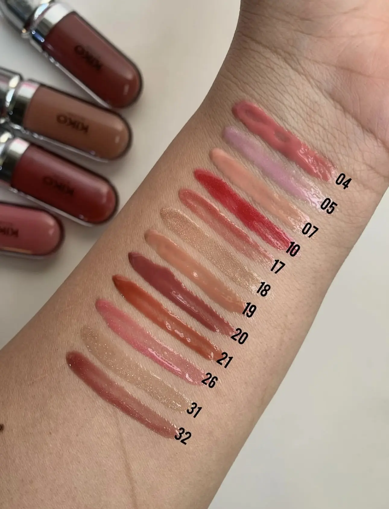 لیپگلاس kiko